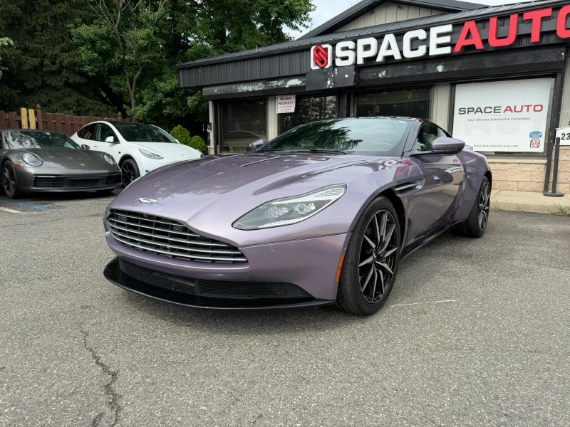aston martin db11 2017 SCFRMFAV0HGL02255 image aston martin db11 2017 SCFRMFAV0HGL02255 image